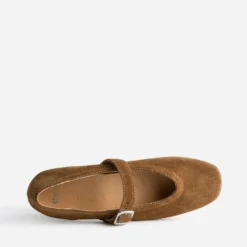 Babies camel cuir velours bout carré