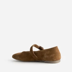 Babies camel cuir velours bout carré