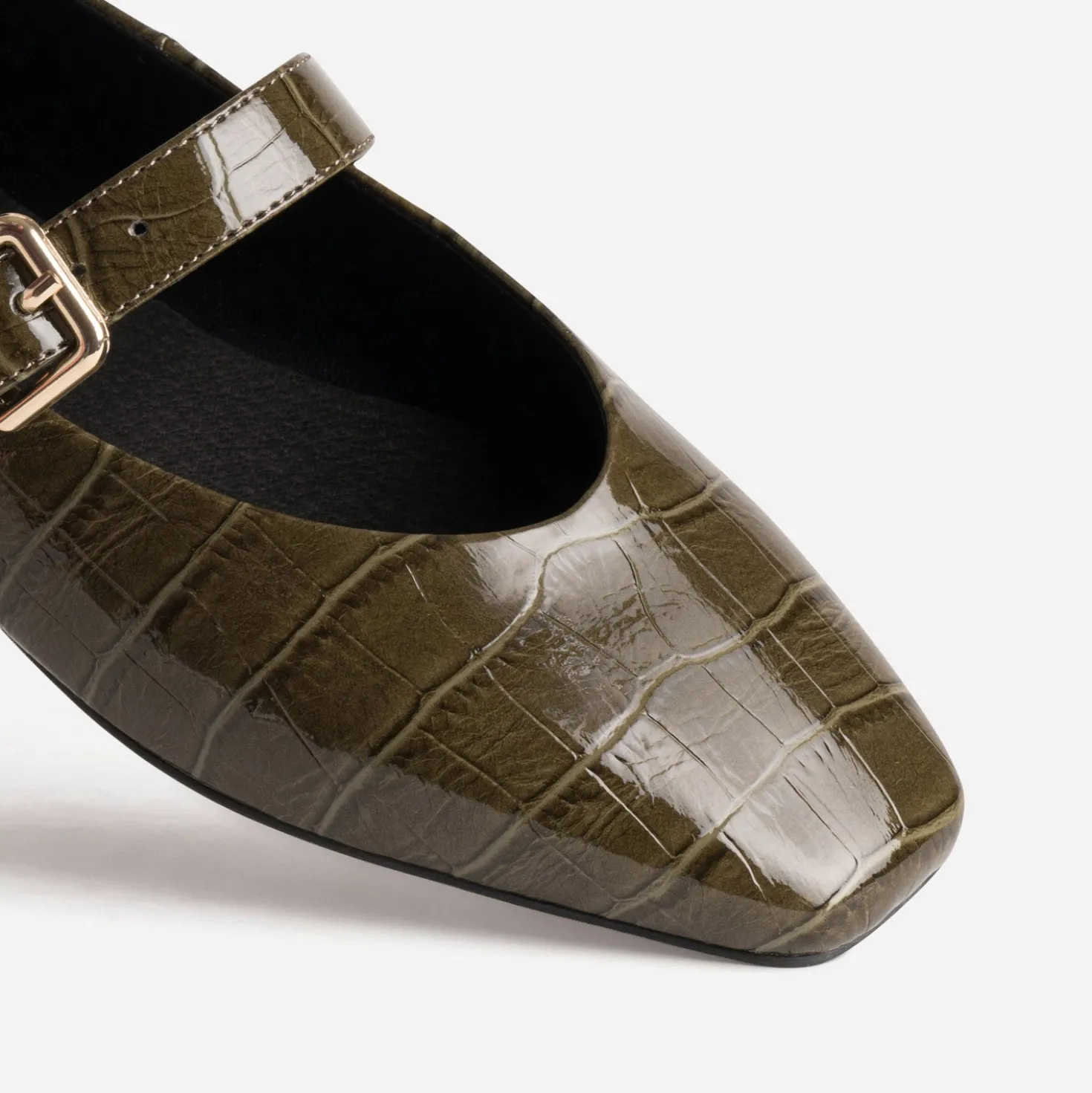 Babies kaki verni embossage effet croco