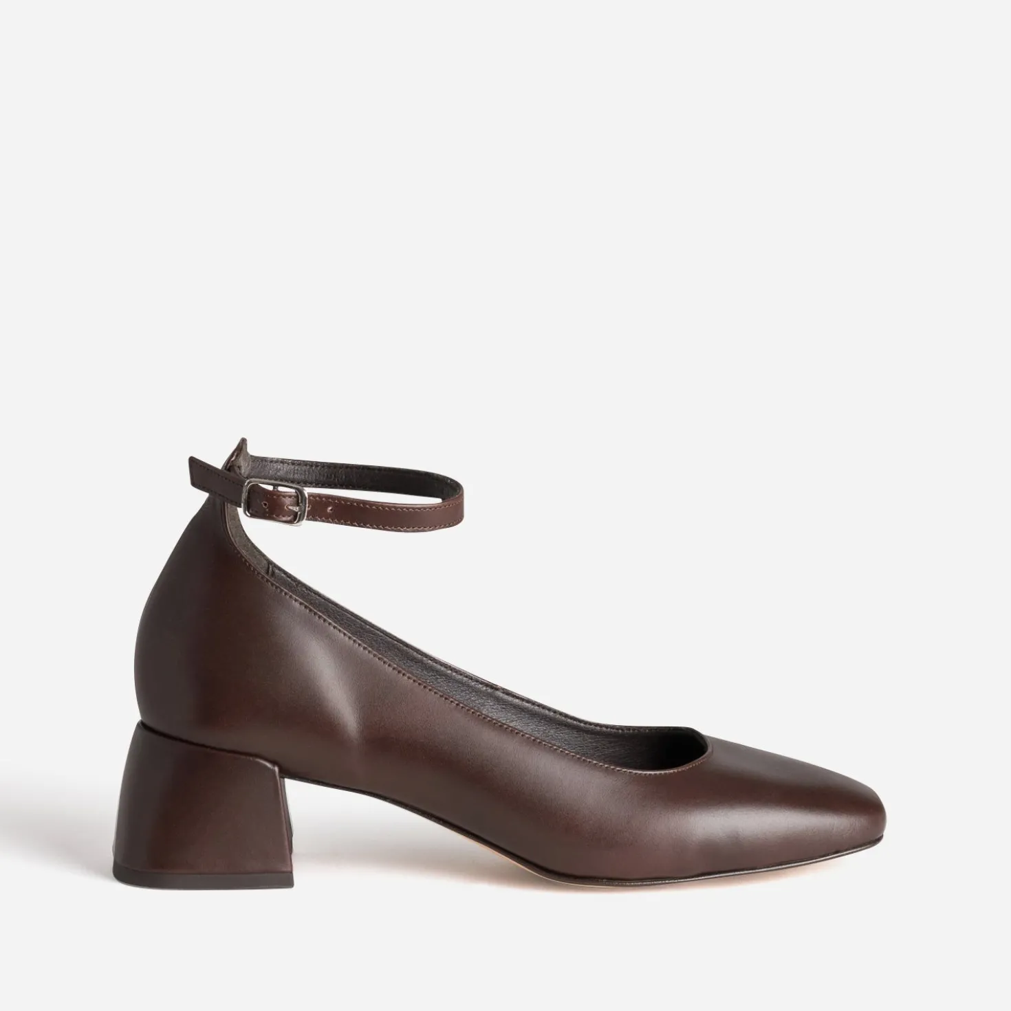 Babies marron cuir à talon