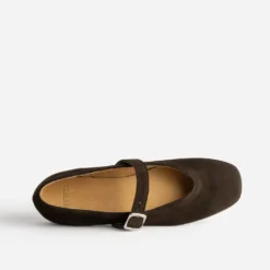 Babies marron cuir velours bout carré
