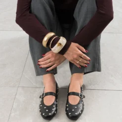 Babies noire décor clous