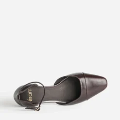 Babies à talon marron cuir bout droit