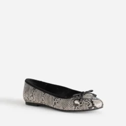 Ballerine noire imprimé effet python