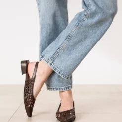 Ballerine slingback marron cuir tressé