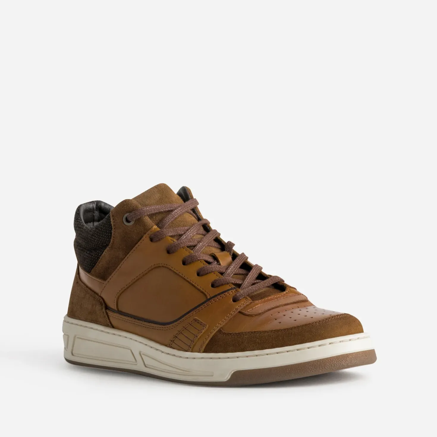 Basket cognac cuir