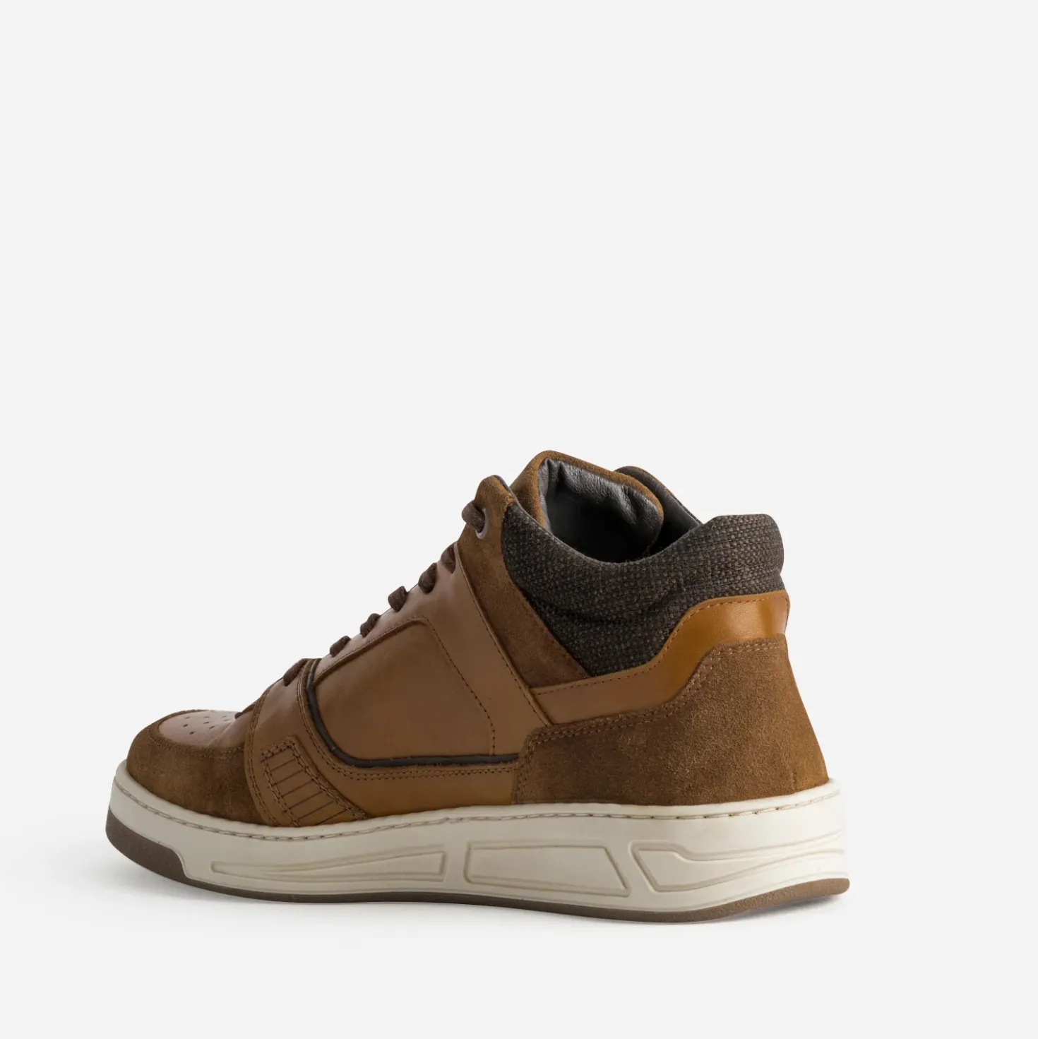 Basket cognac cuir