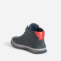 Basket marine en cuir embossé
