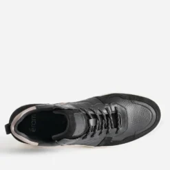Basket montante noire et grise en cuir
