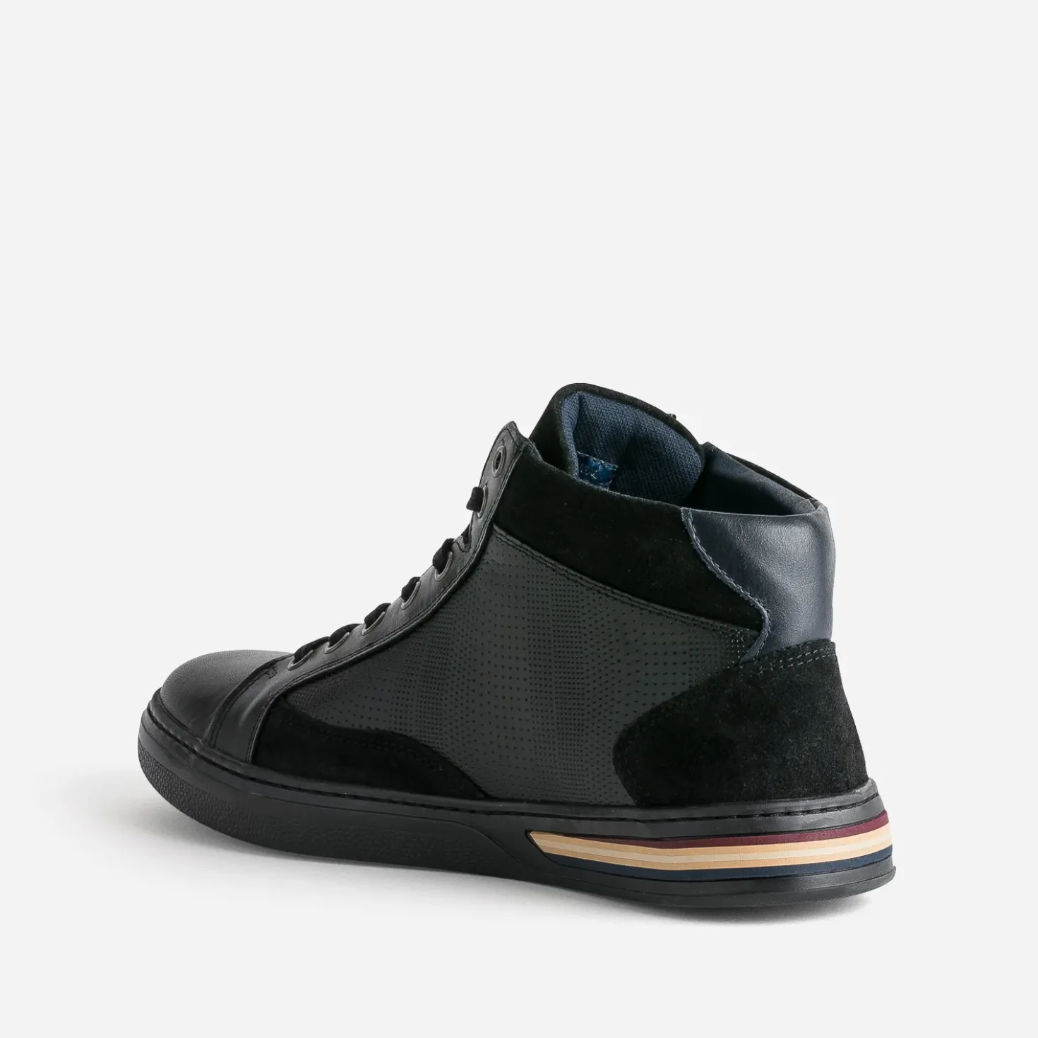 Basket noire cuir