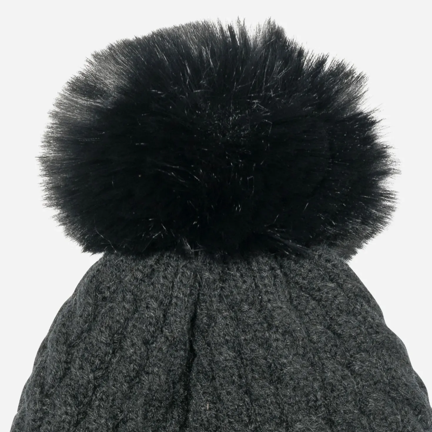 Bonnet TEXTO noir en tricot torsadé à pompon