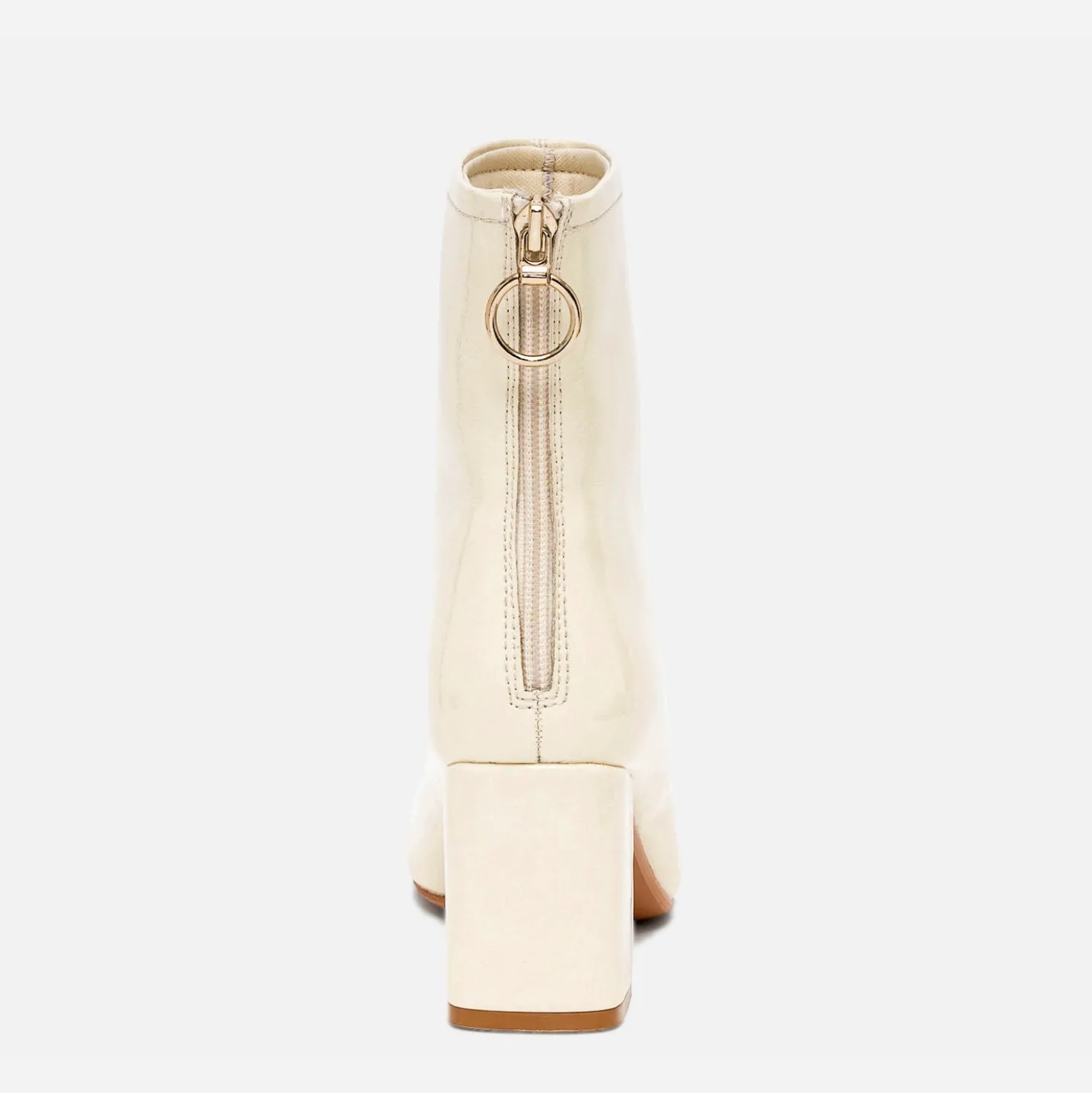Boots blanc cassé verni à zip arrière