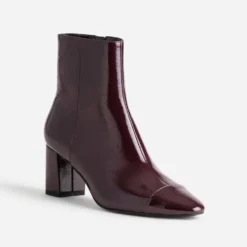 Boots bordeaux verni avec bout droit
