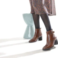 Boots cognac éco-conçu en cuir détails surpiqûres