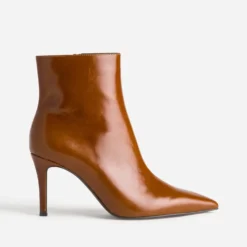 Boots cognac cuir à talon aiguille
