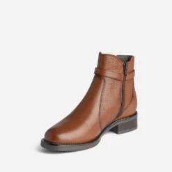 Boots cognac en cuir détail effet python