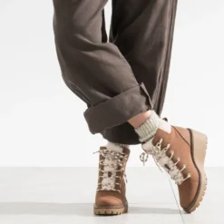 Boots compensés marron esprit montagne
