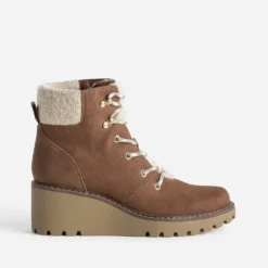 Boots compensés marron esprit montagne
