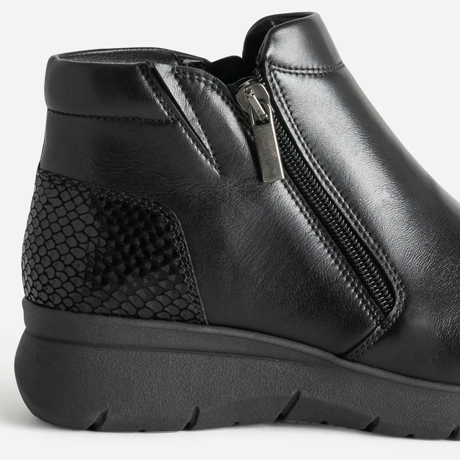 Boots FRANCE ARNO noir en cuir