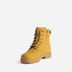 Boots à lacet BUGGY jaune cuir velours