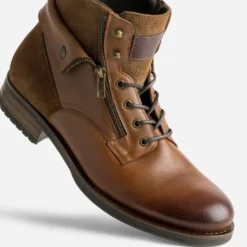 Boots à lacet cognac cuir à revers
