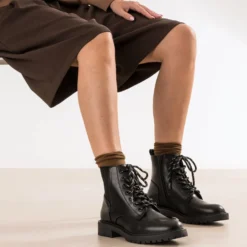Boots lacet noir