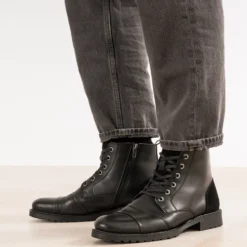 Boots à lacet noir cuir