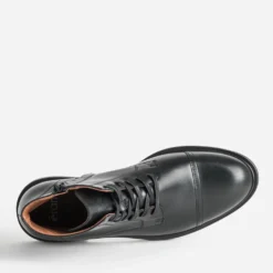 Boots à lacet noir cuir bout droit