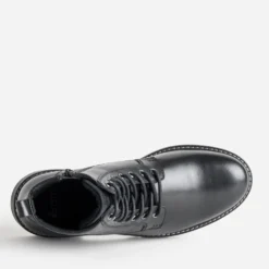 Boots à lacet noir cuir semelle crantée