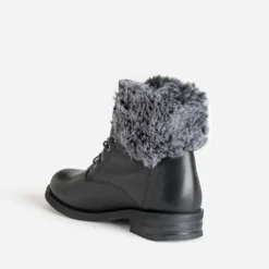 Boots à lacet noir cuir tige fourrée
