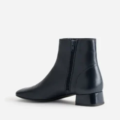 Boots marine cuir
