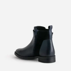 Boots marine en cuir détail bi-matière