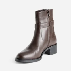 Boots marron cuir avec boucle