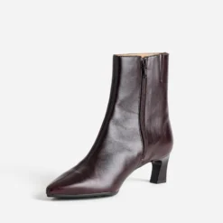 Boots marron cuir bout pointu