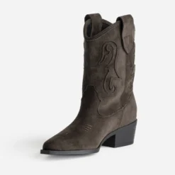 Boots marron suédé esprit santiag