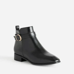 Boots noir avec bride cheville