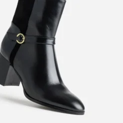 Boots noir bi-matière décor boucle