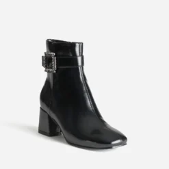 Boots noir boucle à strass