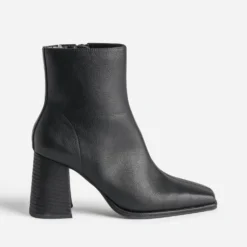 Boots noir éco-conçu à bout carré