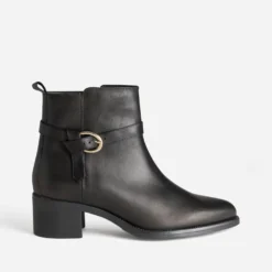 Boots noir cuir bride fantaisie