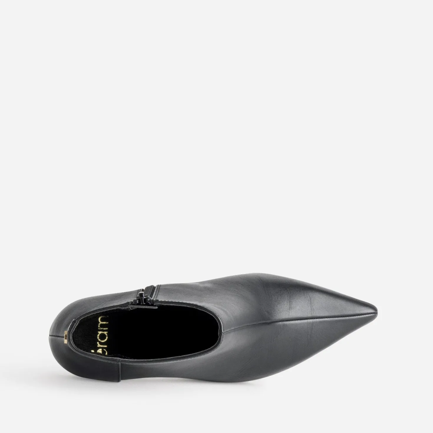 Boots noir cuir kitten-heel