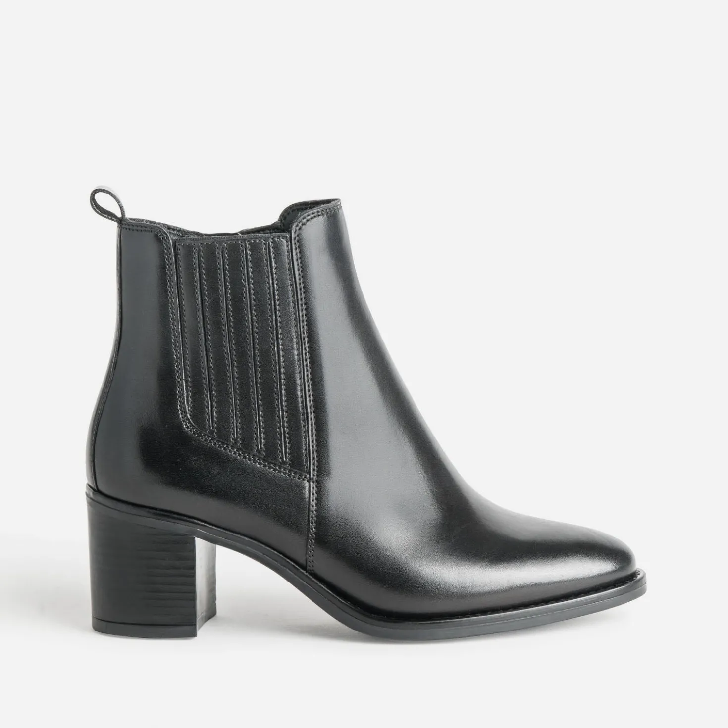 Boots noir cuir à talon