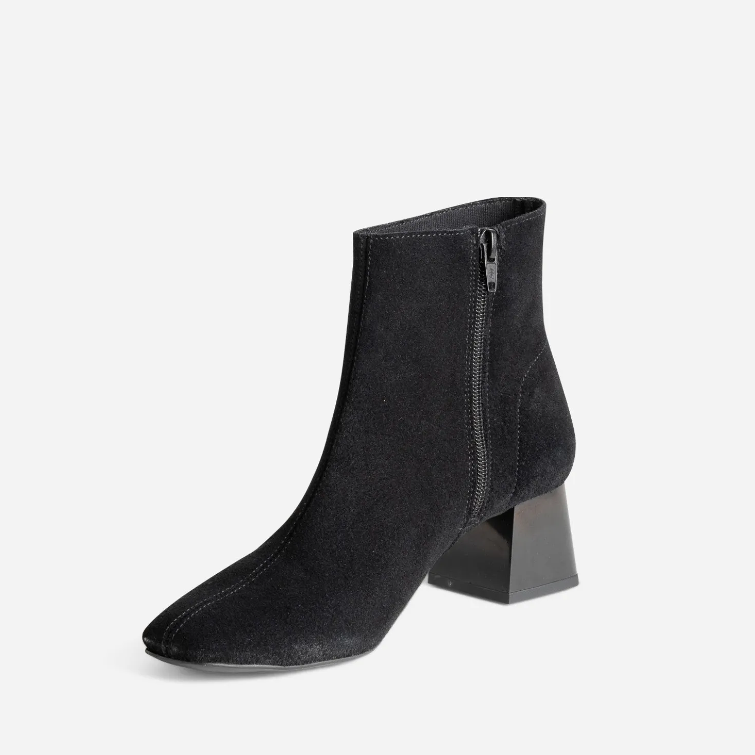 Boots noir en cuir velours