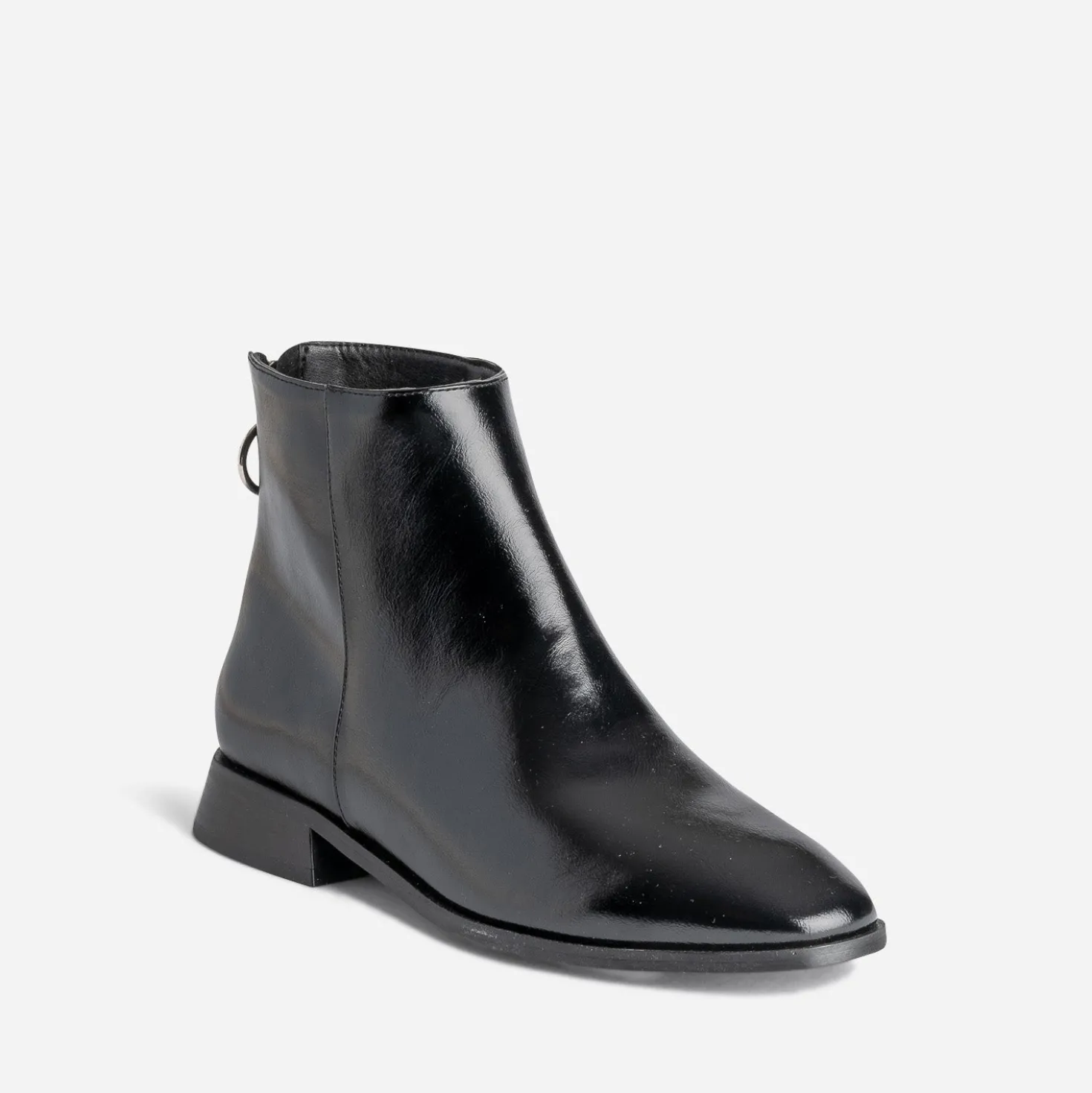 Boots noir glacé avec zip arrière