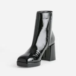 Boots noir verni à plateforme