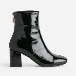 Boots noir verni à zip arrière