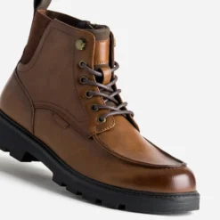 Boots plateau à lacet cognac semelle crantée