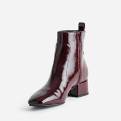 Boots à talon bordeaux verni