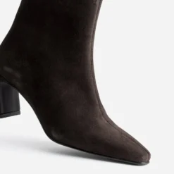 Boots talon en cuir velours chocolat