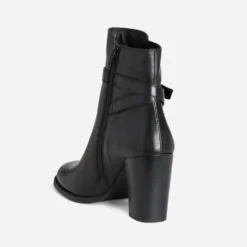 Boots à talon noir cuir